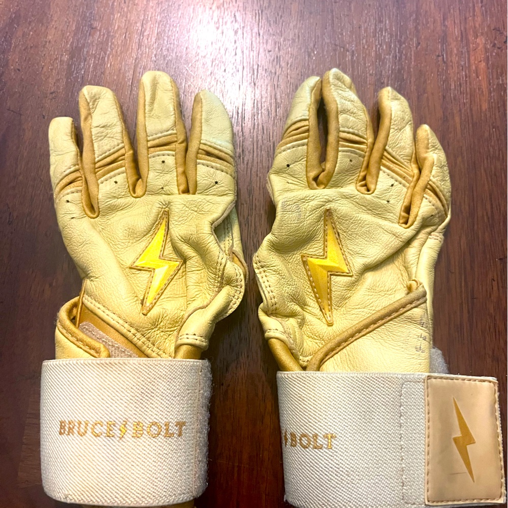 Bruce Bolt Long Cuff Gold Batting Gloves, YS